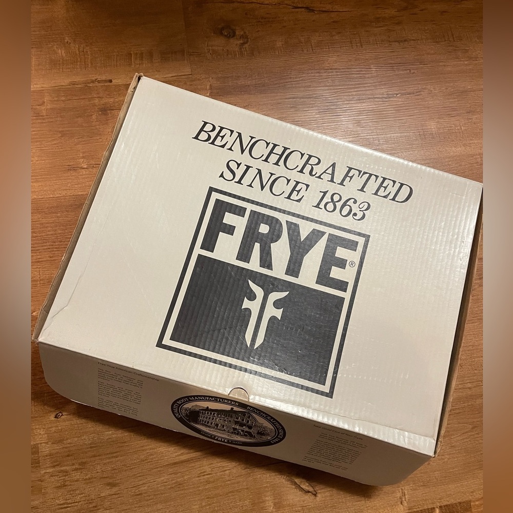 Frye Phillip Harness Boot in cognac